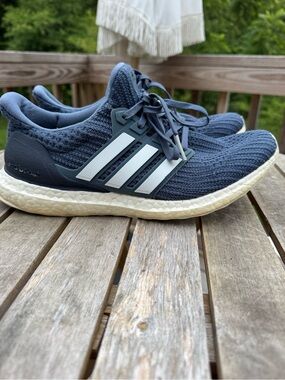 adidas UltraBoost 4.0 Shoes Size 8.5